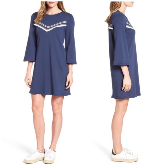 Pleione Dresses & Skirts - NWT Pleione Bell Sleeve Sweatshirt Dress Petite L
